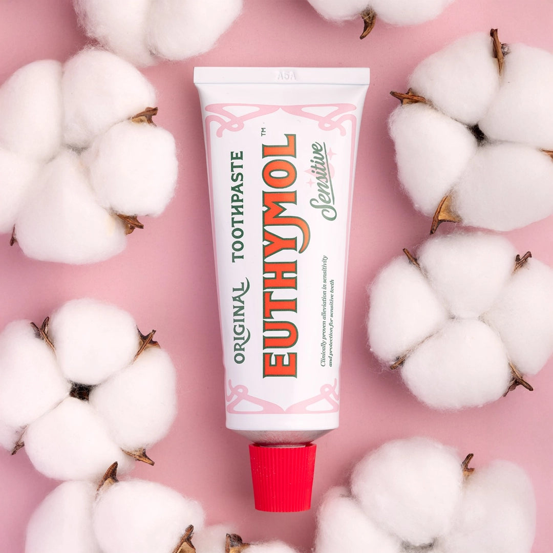 معجون الأسنان الحساسة من ايثيمول بالفلورايد وفوسفات البوتاسيوم