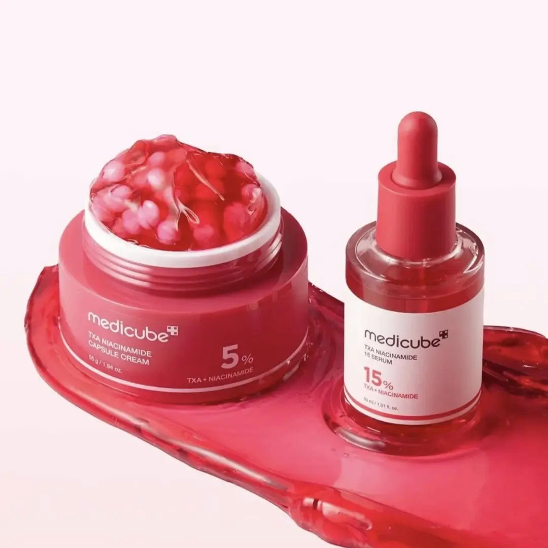 مجموعة ميديكوب نياسيناميد وترانيكساميك سيروم وكريم كبسولات لتصحيح البقع