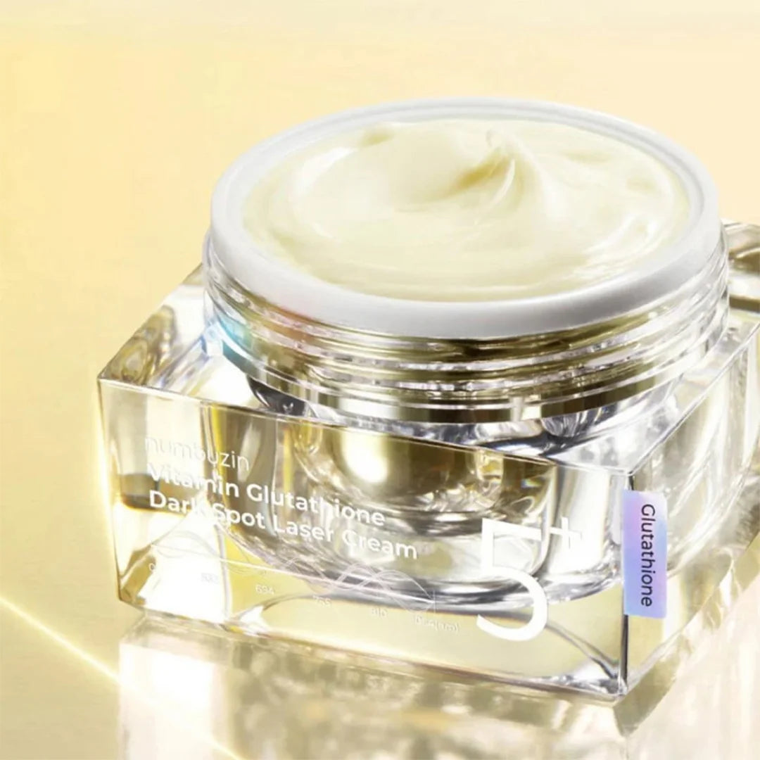 كريم نومبوزين بالفيتامينات والسيراميد لتوحيد لون البشرة