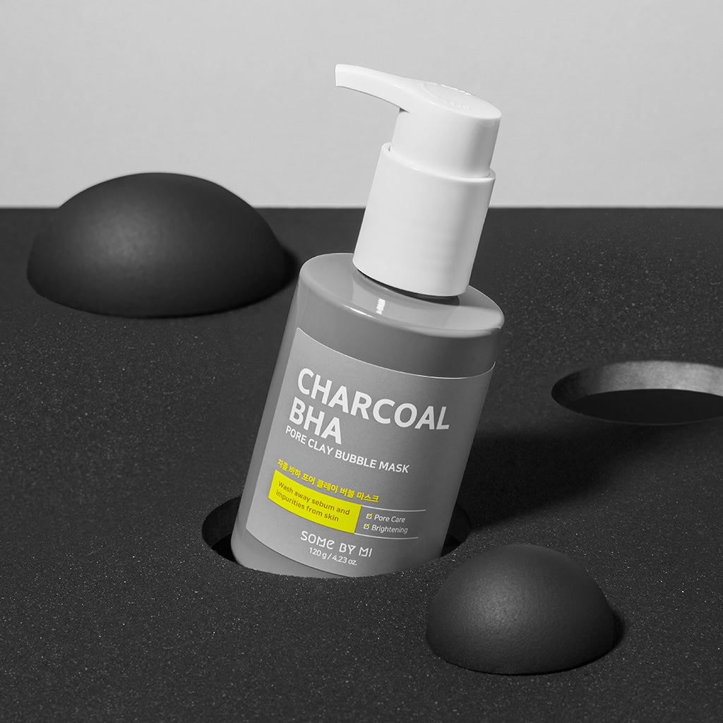 قناع طين الفقاعات بالفحم وحمض بيتا هيدروكسي لتنظيف المسام - 120ج | SOME BY MI