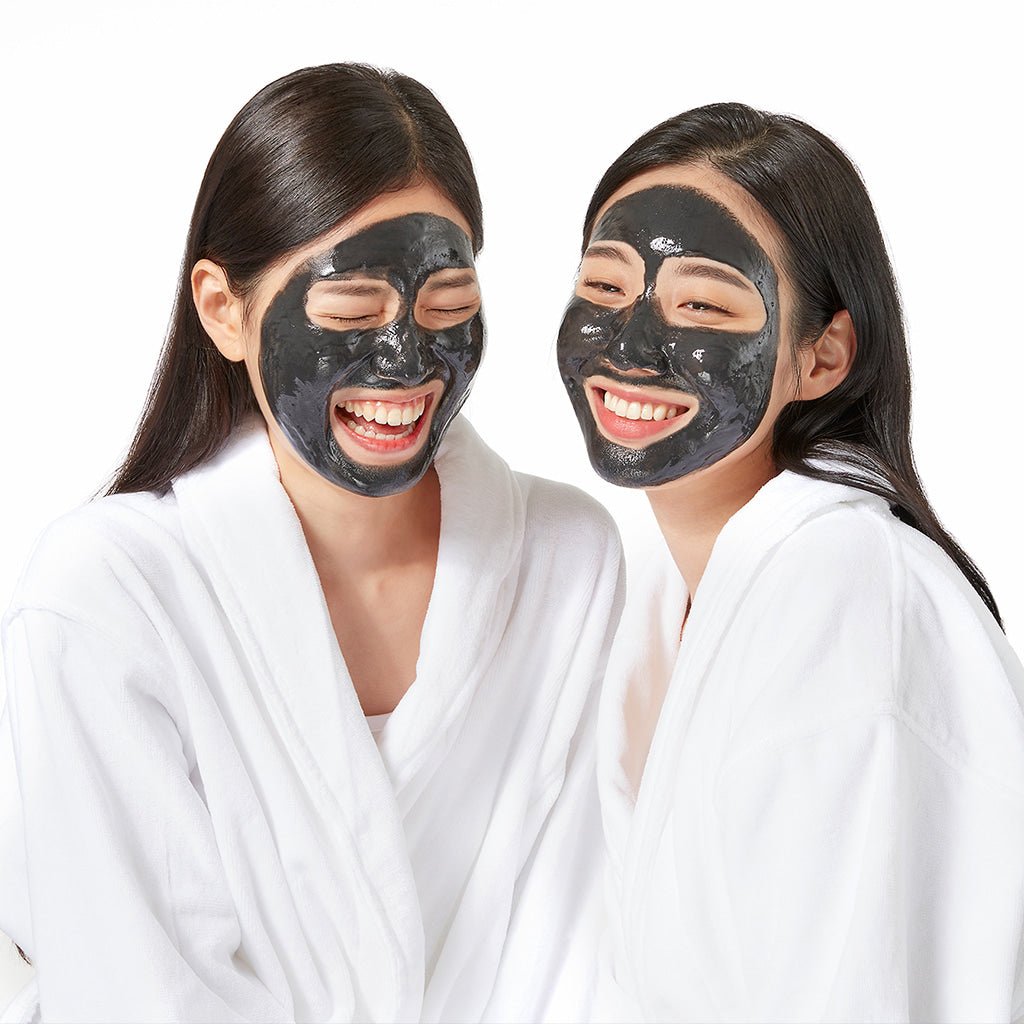 قناع طين الفقاعات بالفحم وحمض بيتا هيدروكسي لتنظيف المسام - 120ج | SOME BY MI