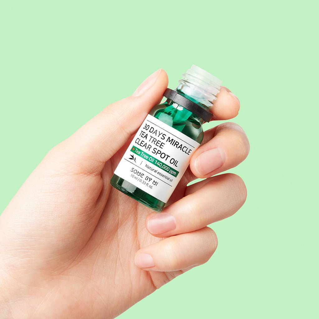 زيت الشاي لإزالة بقع الوجه من سوم باي مي - 10مل | SOME BY MI