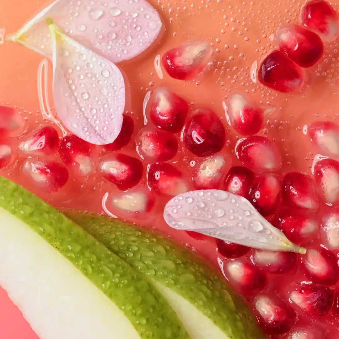 غسول جسم بزبدة الشيا من إيوس بينك شامبين