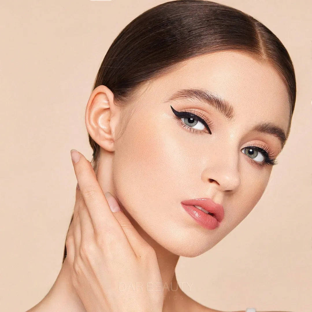 شيجلام آيلاينر أسود ثبات قوي لمكياج عيون مثالي