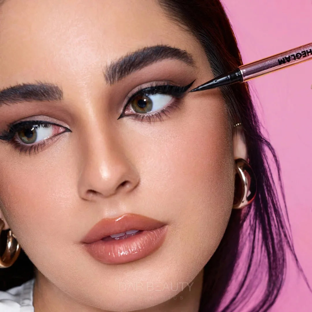 آيلاينر شيجلام دقيق وسائل للعيون روز لاين آند ديفاين