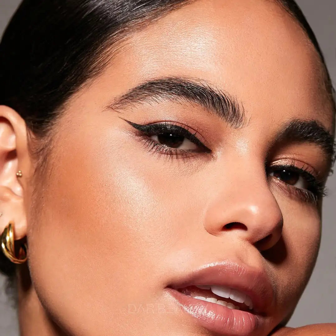 كحل شيجلام وينج إت الأسود بختم الجناح الجاهز